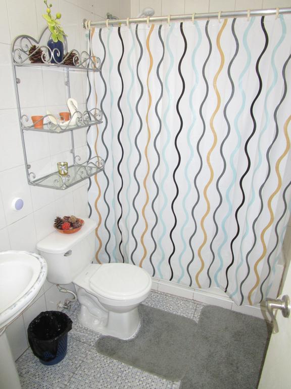 The Residence Portmore Apartments Ngoại thất bức ảnh